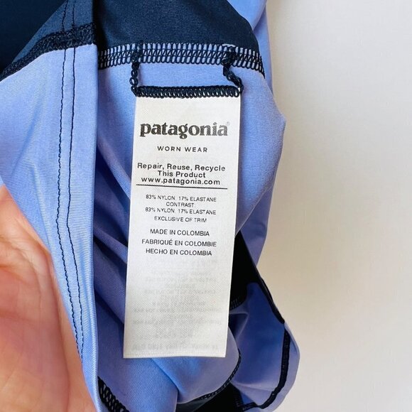 ❤️ Patagonia rash guard top in 2 tones blue size S A74 - Picture 7 of 9